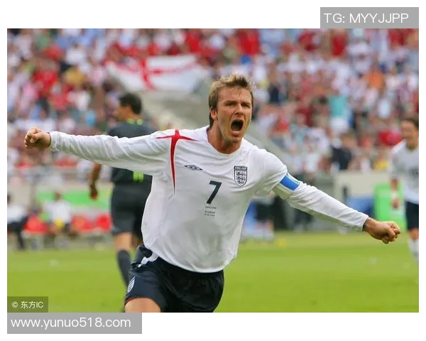 足球明星运球高清图片展示技艺与风采的完美瞬间 足球明星运球高清图片展示技艺与风采的完美瞬间